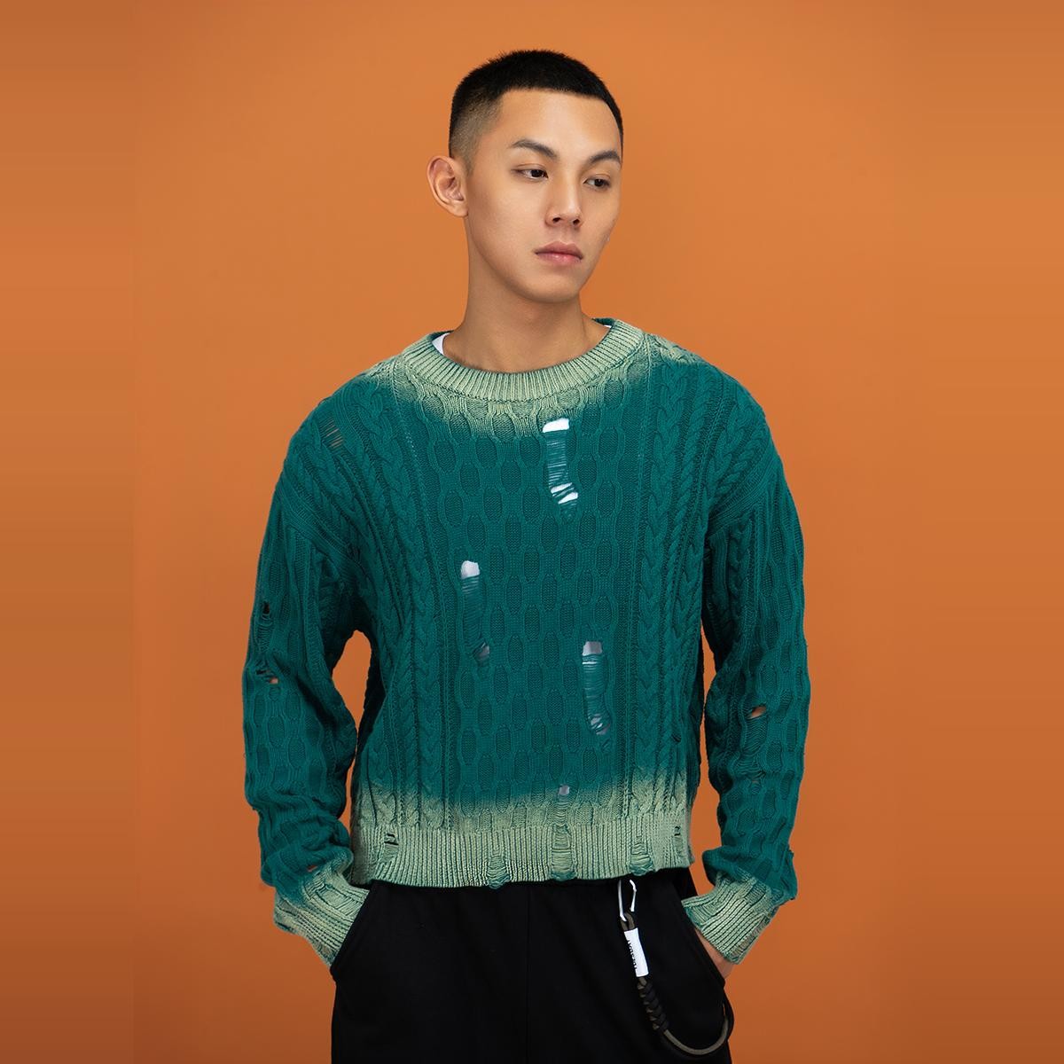 CLP blue green gradient hole sweater sweater sweater men's and women's pullover long sleeve loose cotton retro old