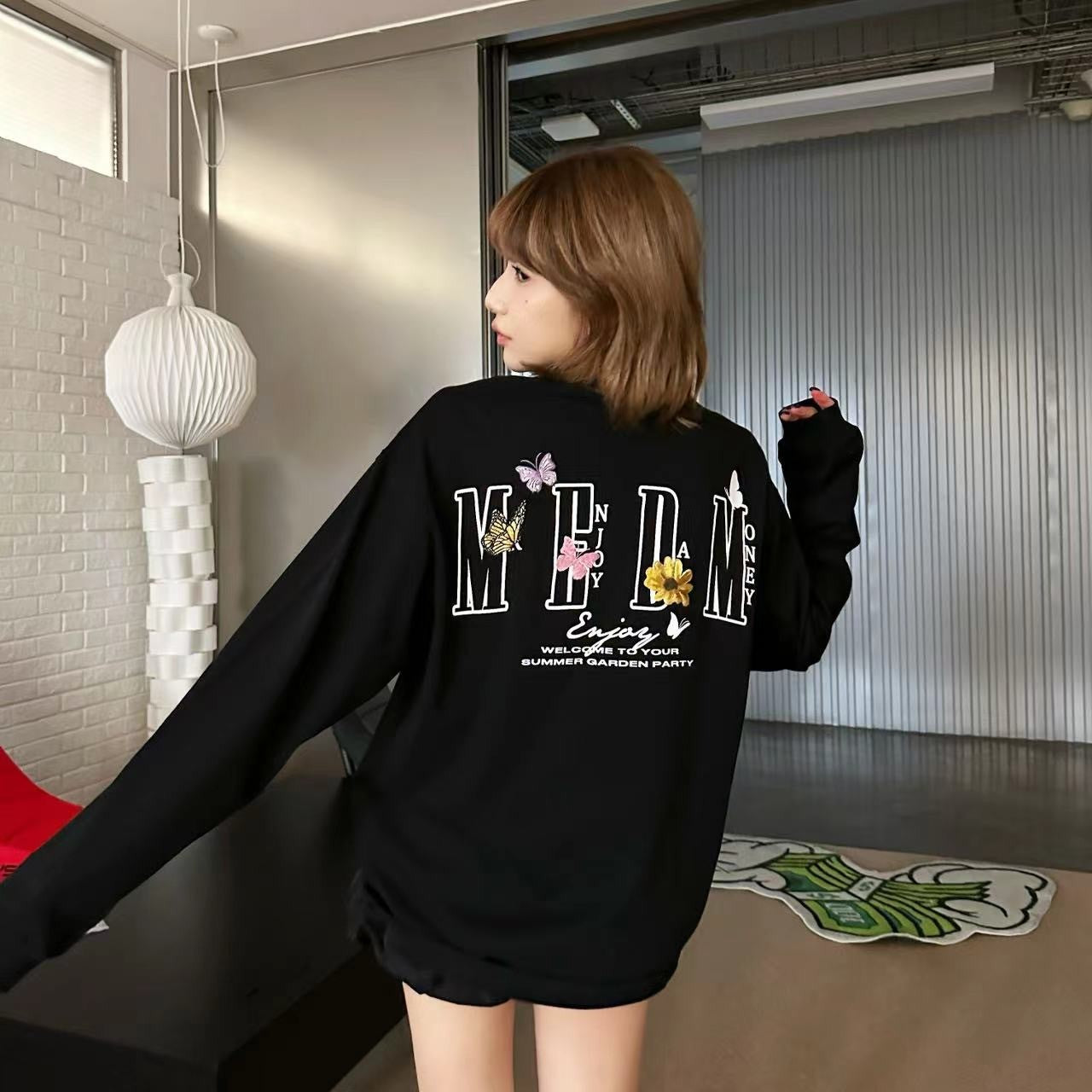 MEDM25SS butterfly garden embroidered long-sleeved T-shirt for men and women loose spring and autumn T-shirt bottoming tops