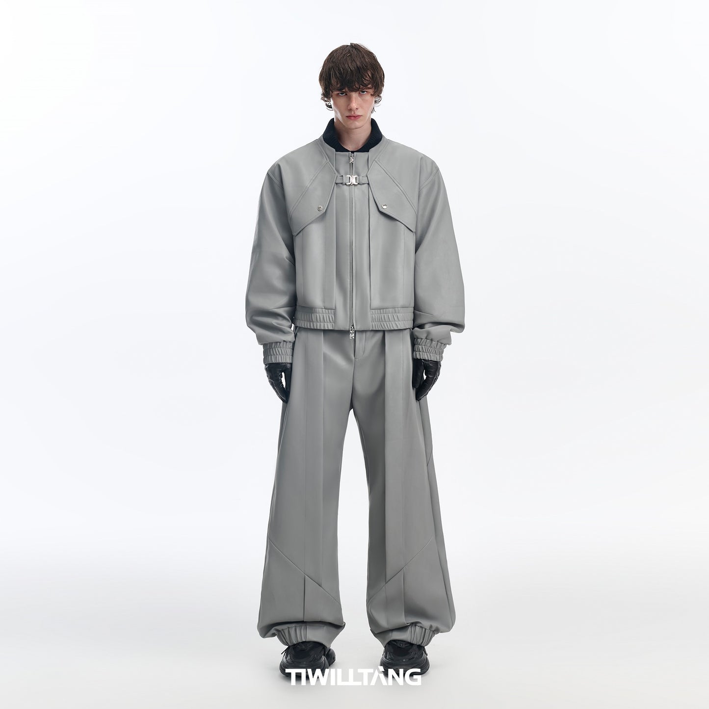 TIWILLTANG Qi Shi Lu &quot;Suede Light Arc&quot; Dislocation Loose-leaf Split Legs Pleated Leather Pants