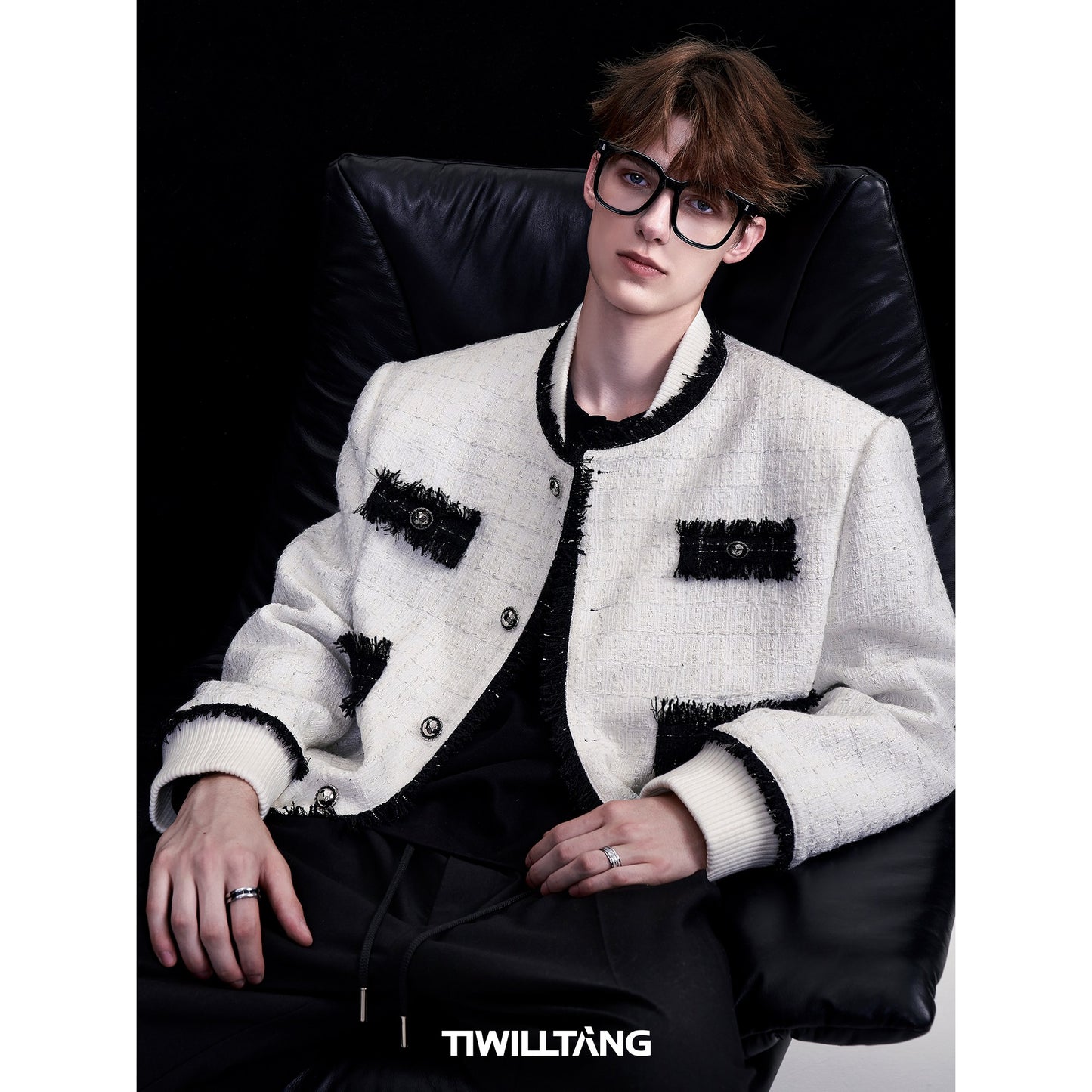 TIWLLTANG Qi Shi Lu &quot;White Fluorescent Light&quot; ribbed splicing Chanel style jacket hand-brushed suit