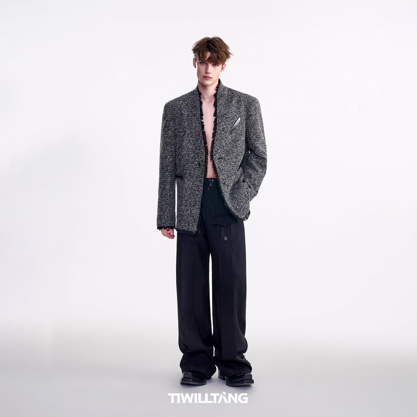 TIWLLTANG Qi Shi Lu &quot;Sang Hu Zhi Ye&quot; handmade floral yarn brushed arc stand collar tweed suit