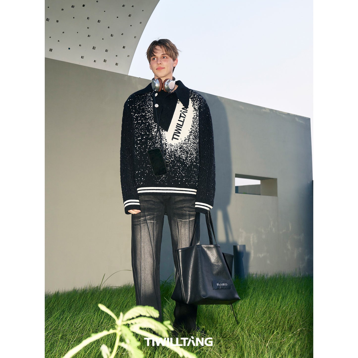 TIWILLTANG Qi Shi Lu &quot;Mi Hui Man Ji&quot; splicing oblique collar pullover knitted sweater autumn and winter embroidered sweater