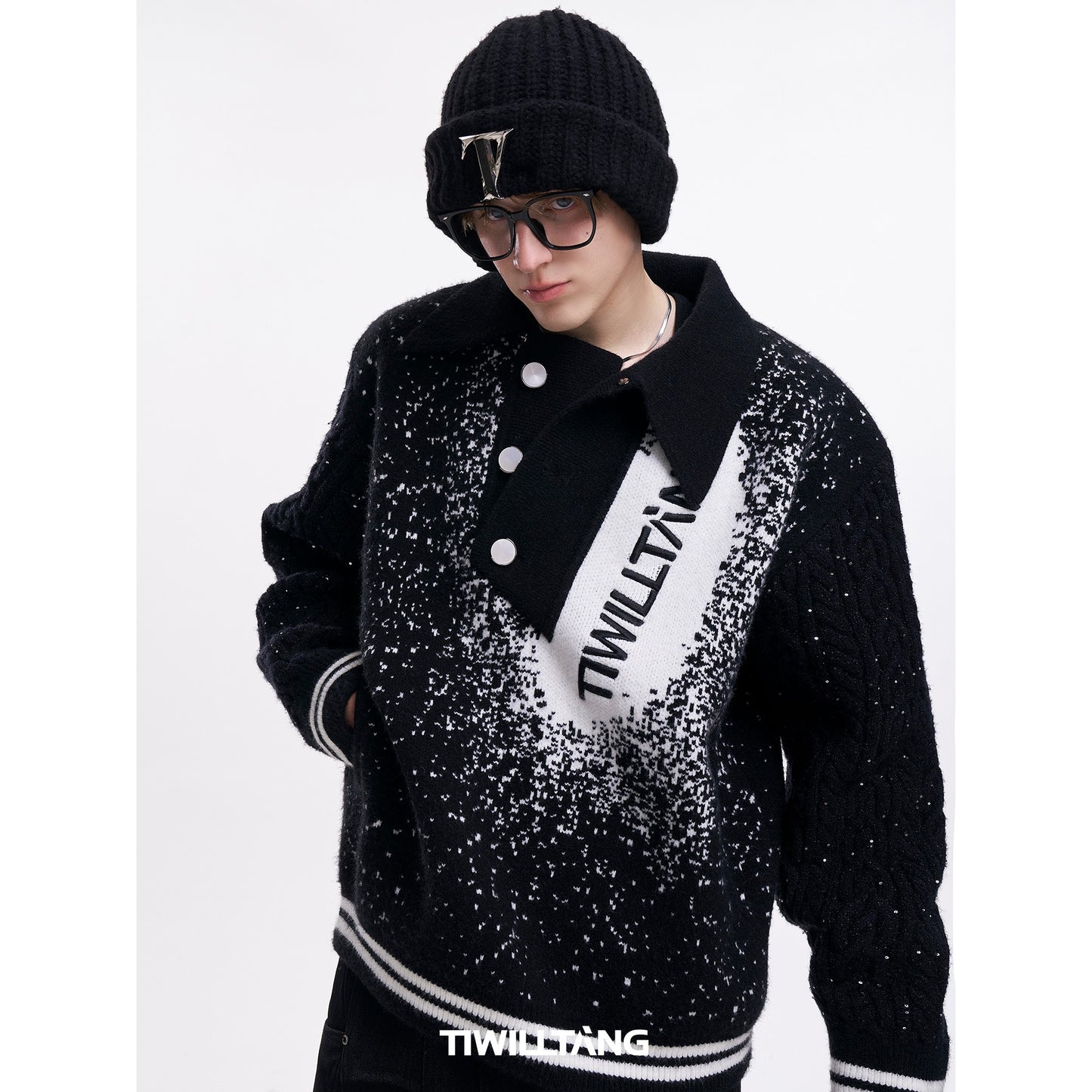 TIWILLTANG Qi Shi Lu &quot;Mi Hui Man Ji&quot; splicing oblique collar pullover knitted sweater autumn and winter embroidered sweater