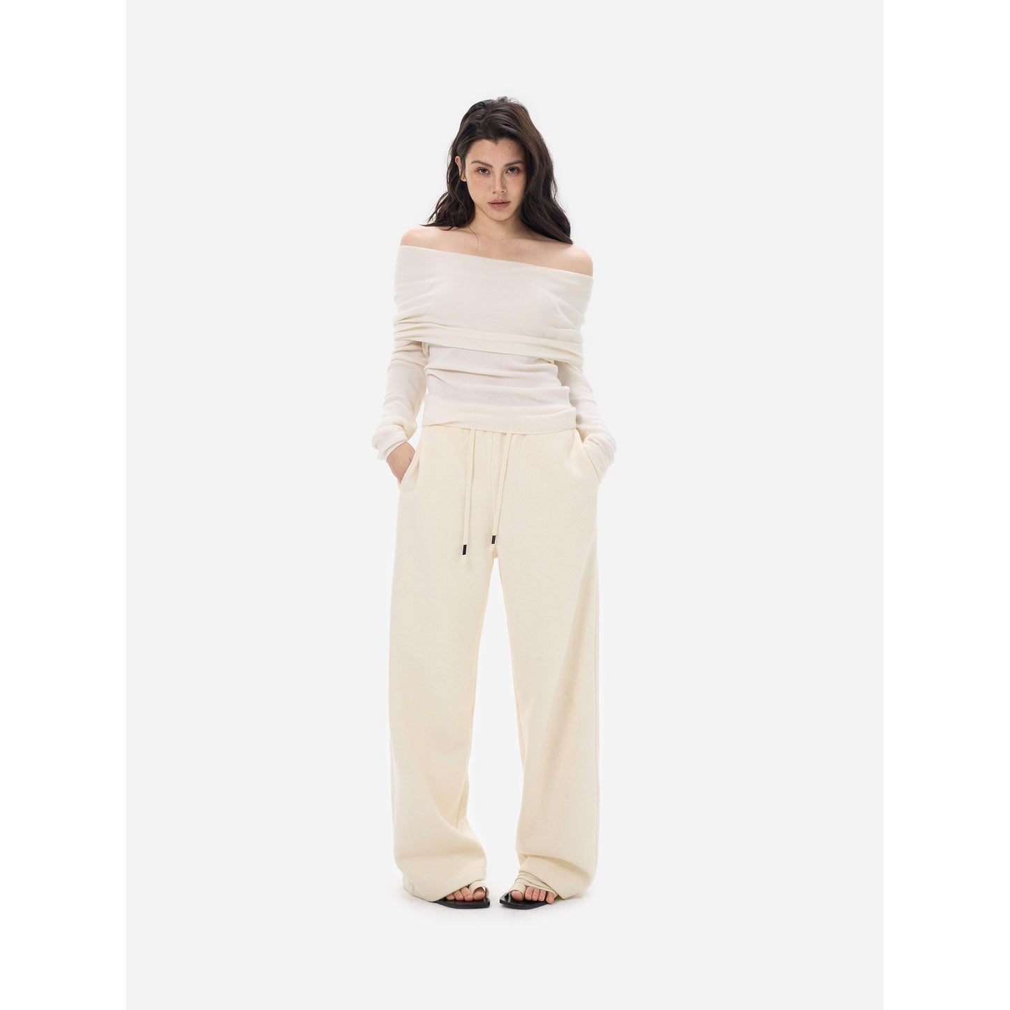 HONORE Gu Yue fashionable sports style comfortable and soft wool banana grandma thin velvet pants