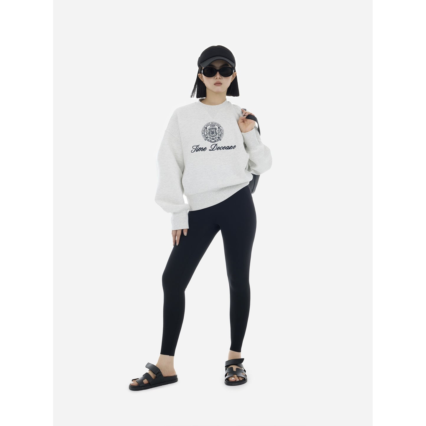 HONORE Gu Yue American lookbook original embroidered sports badge American ice silk ultra-thin air-conditioning sweatshirt