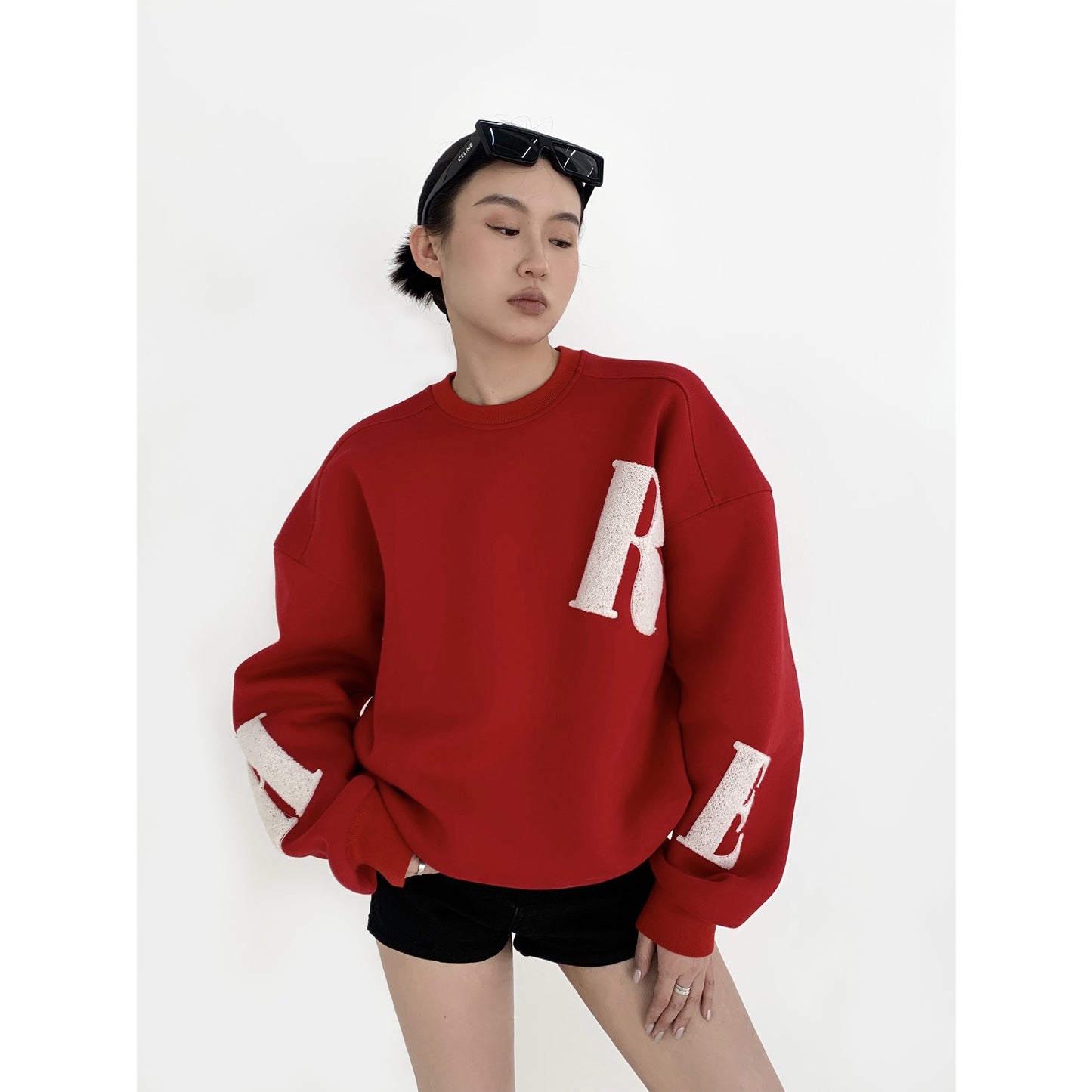 HONORE Guyue high-level player small loose red towel embroidered letter pullover casual sweatshirt